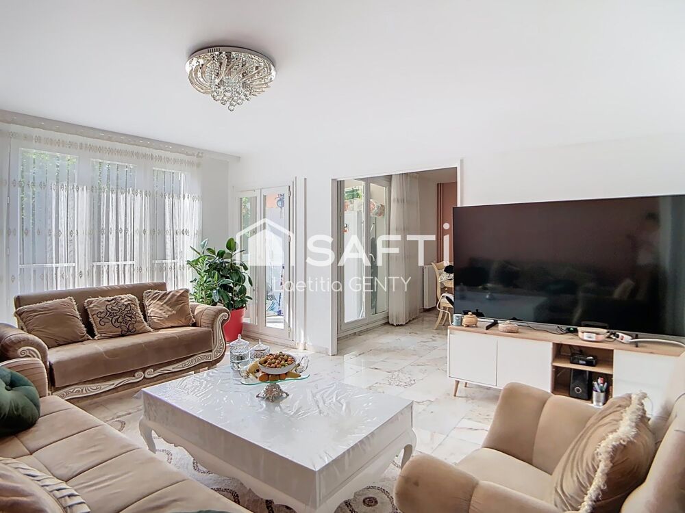 Vente Appartement COLOMBES - 3/4 PIÈCES AVEC LOGGIA, PARKING ET CAVE Colombes
