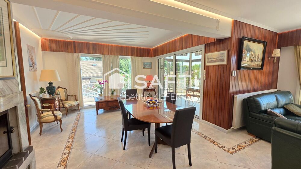 Maison 250 m² - centre à pied - calme - piscine