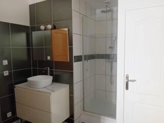  Appartement à louer 2 pièces 36 m²