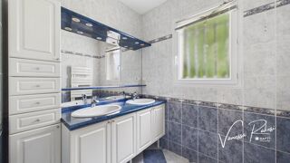  Maison à vendre 6 pièces 135 m²