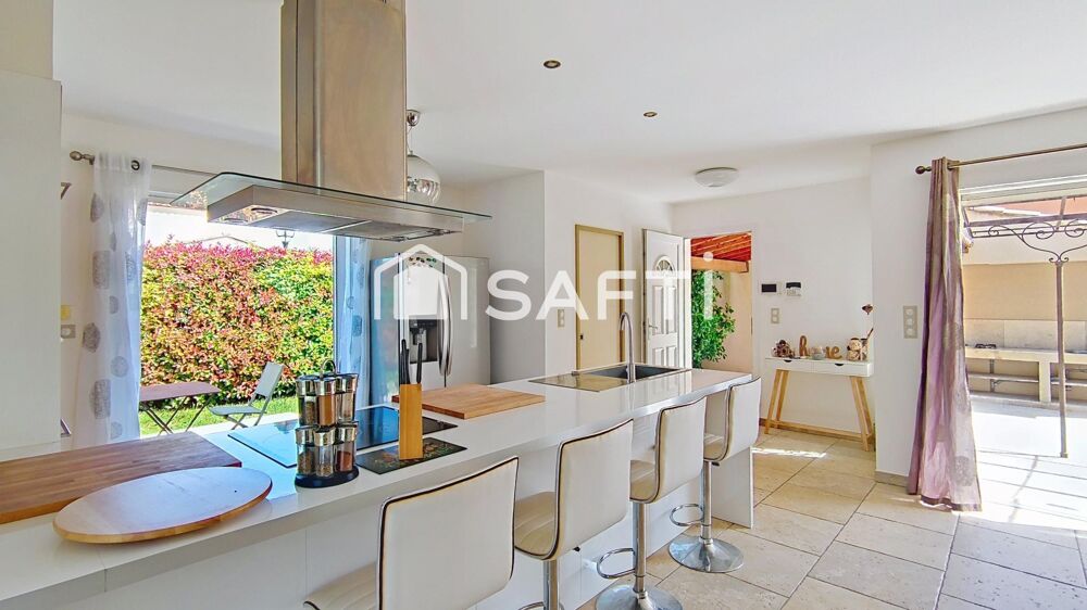 Vente Maison PARADOU – Villa de plain-pied avec piscine garage Paradou