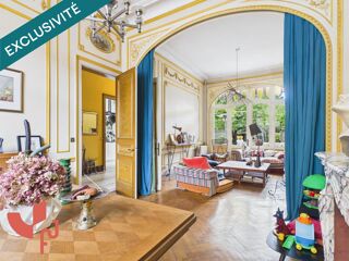  Maison à vendre 8 pièces 210 m²