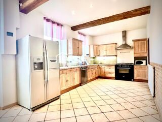  Maison � vendre 11 pi�ces 180 m�