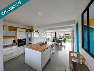  Maison  vendre 9 pices 200 m