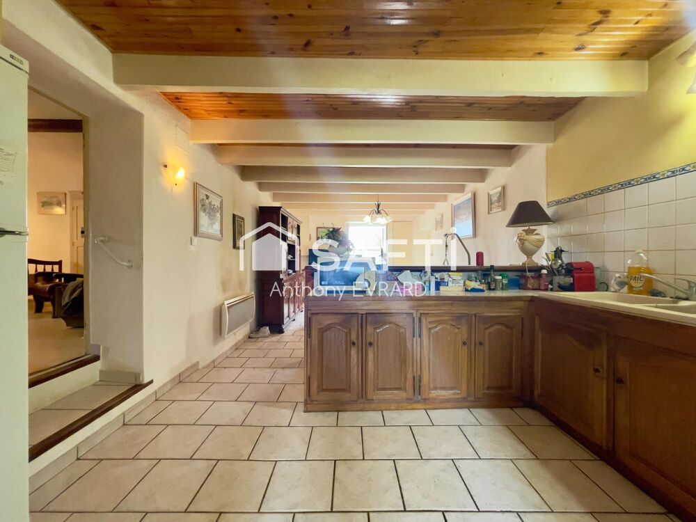 Vente Maison Ancien corps de ferme à réinventer sur plus d'1,6 hectare Serignan-du-comtat
