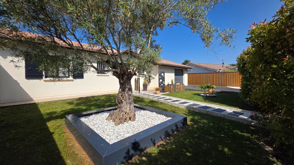 Maison à vendre sur la commune dArès