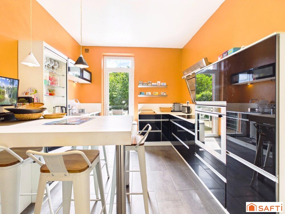 Vente Maison Magnifique Maison de Ville T5 avec Piscine et Garage!!! Toulouse