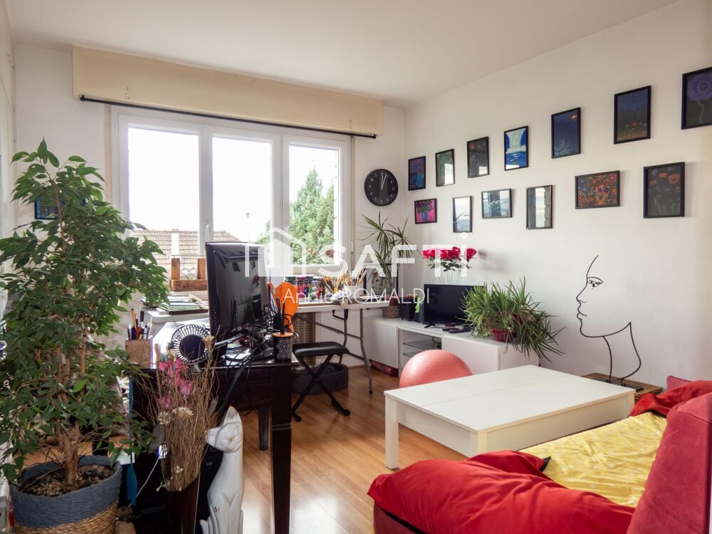 Vente Maison Maison familiale lumineuse avec terrasse plein Sud, jardin arboré et sous-sol complet Argenteuil