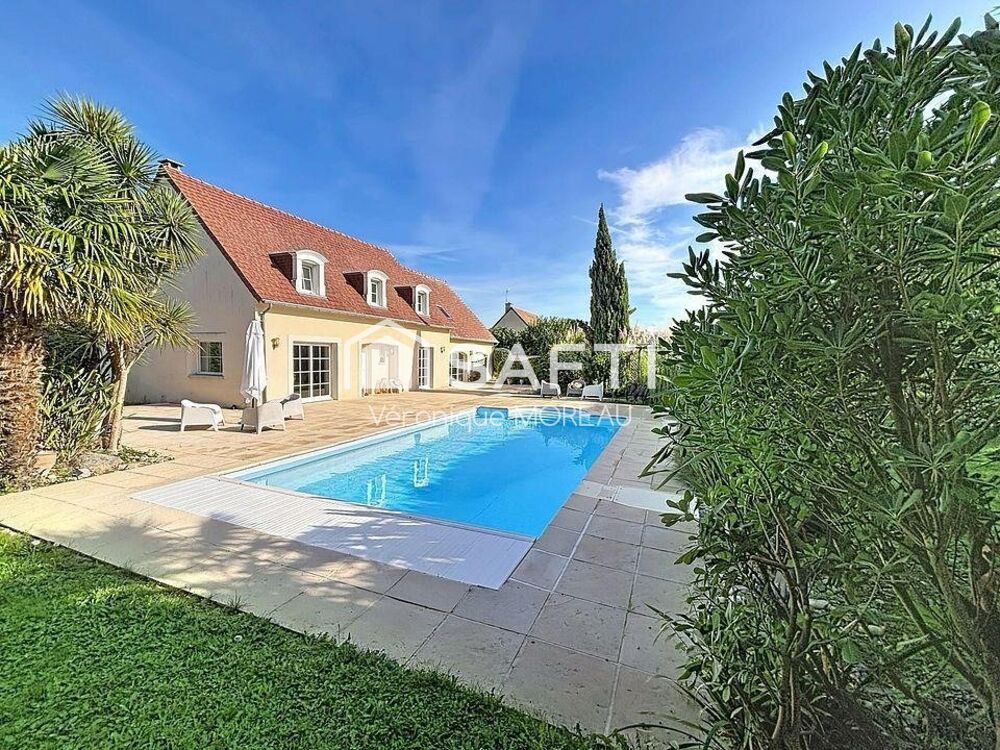 Vente Maison Maison 183 m², piscine et terrain sans vis-à-vis Moulins en bessin