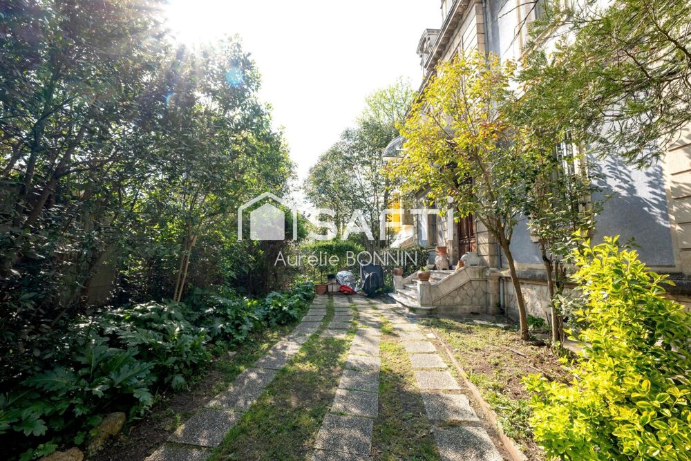 Vente Maison Talence entre forum et Peixotto propriété de caractère  avec jardin et stationnement Talence