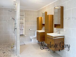  Maison � vendre 7 pi�ces 160 m�