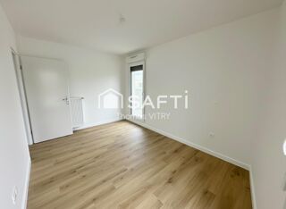  Appartement à vendre 4 pièces 93 m²