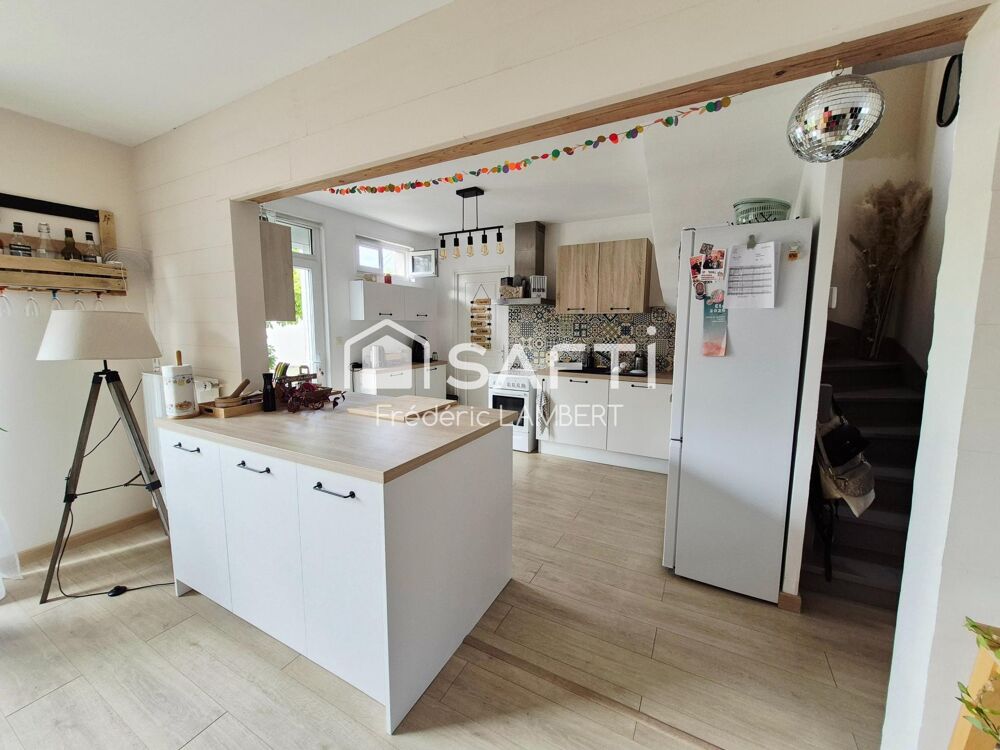 Vente Maison Maison familiale 4 ch avec jardin à Saint-Florent Niort
