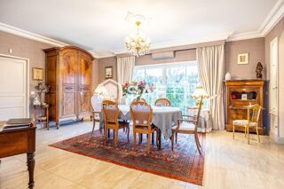  Maison à vendre 6 pièces 196 m²