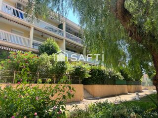 Vente Appartement Appartement T4 + CAVE Sanary-sur-mer