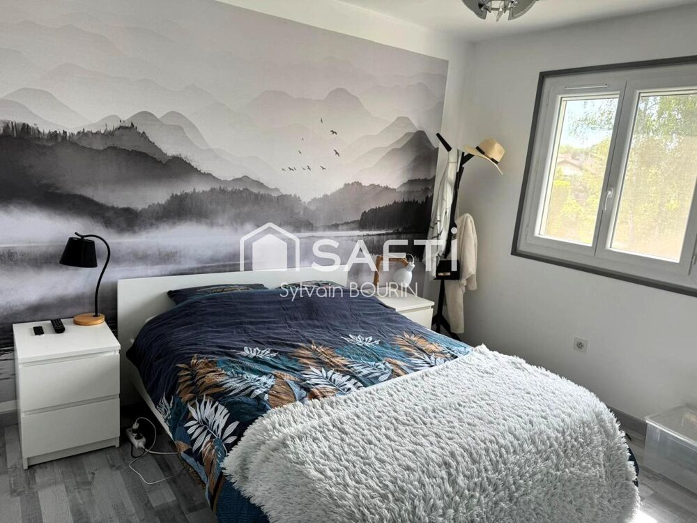 � vendre  Maison Sainte-Euph�mie (01600)