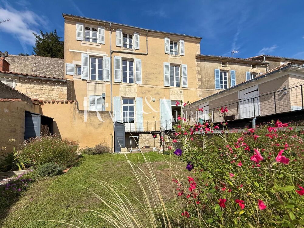 Vente Maison Ensemble immobilier avec maison de ville 6 chambres et sa deuxième maison T3 Fontenay-le-comte