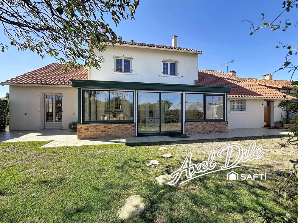 Maison familiale 9 pièces 142 m2