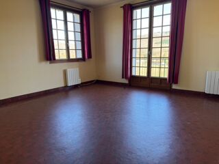  Maison � vendre 15 + pi�ces 295 m�