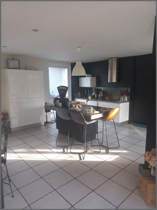  Maison � vendre 6 pi�ces 194 m�