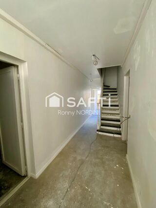  Maison à vendre 7 pièces 225 m²