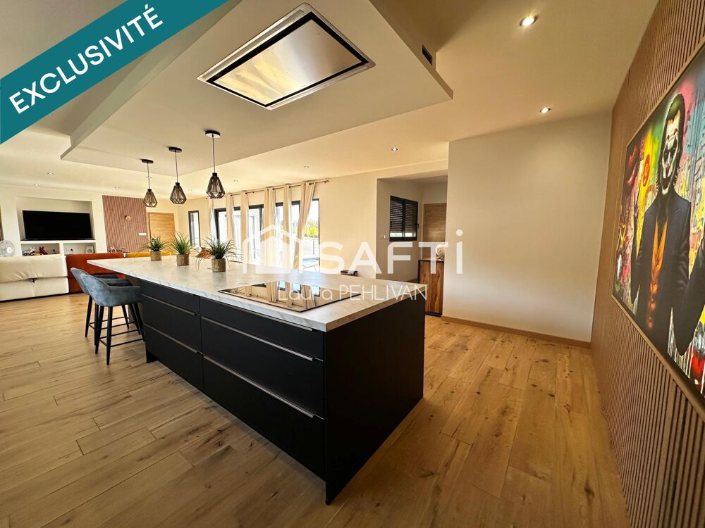 Magnifique villa contemporaine avec piscine et vue