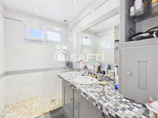 Vente Maison PAVILLON 139 M² – 5 CHAMBRES – PISCINE – QUARTIER RÉSIDENTIEL CALME À GRAY Gray