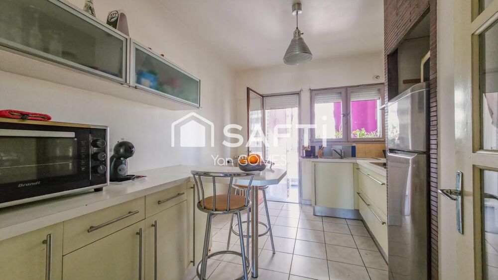 Beau T4 lumineux, balcon, loggia et garage