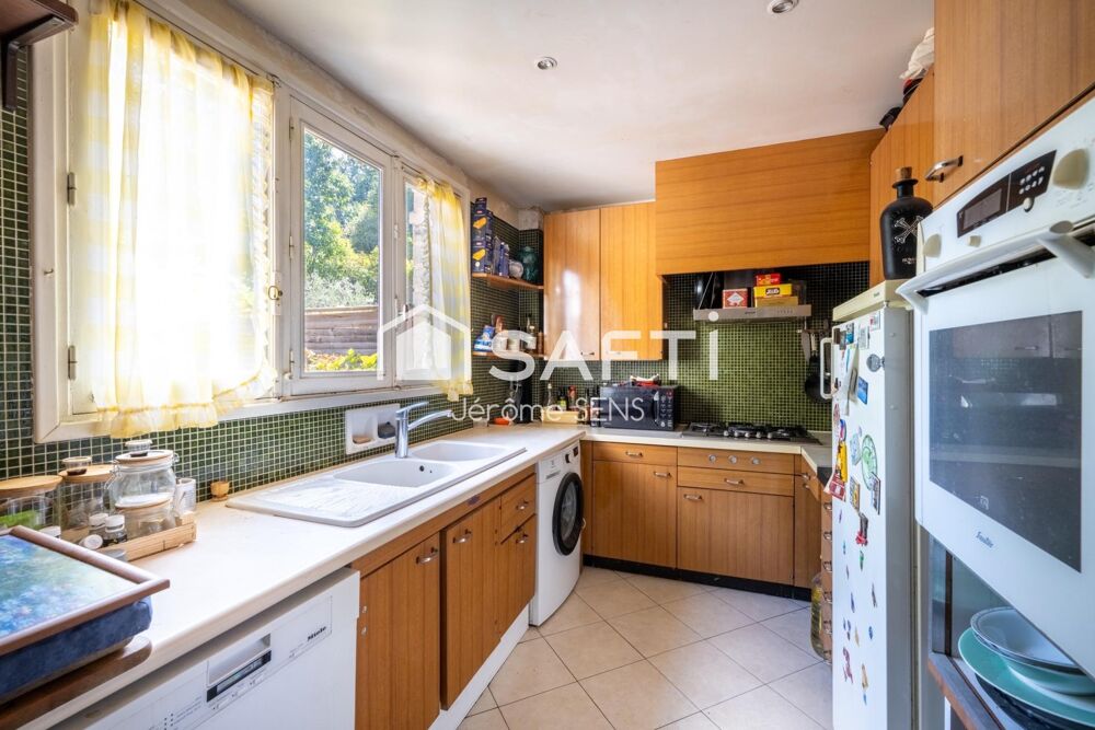 à vendre  Maison La Celle-Saint-Cloud (78170)