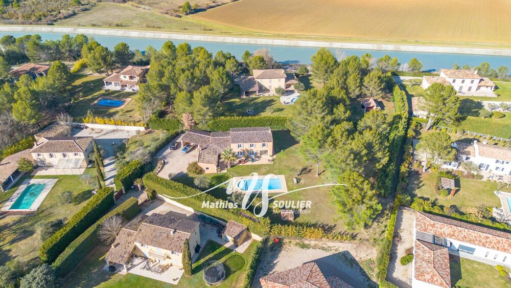 Vente Maison Bastide de 224m² sur 3809 m² paysagés de 2005 Aix-en-provence