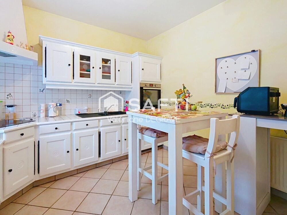 Vente Maison Maison 220 m² avec jardin et double garage La couture