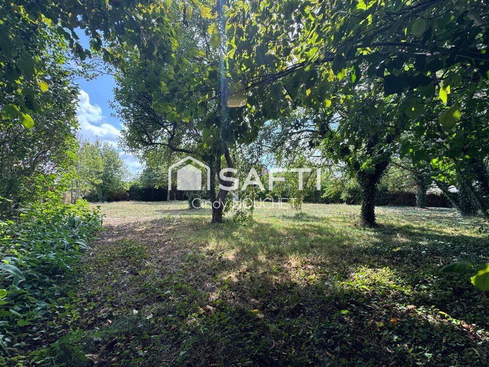 Vente Terrain Un terrain constructible et borné Chatelain