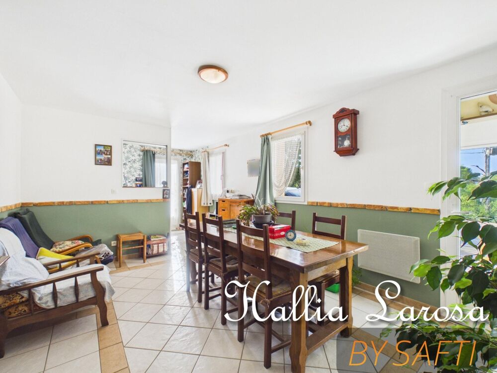 Vente Maison Plain-Pied type 6 avec Garage et Jardin Montmorillon