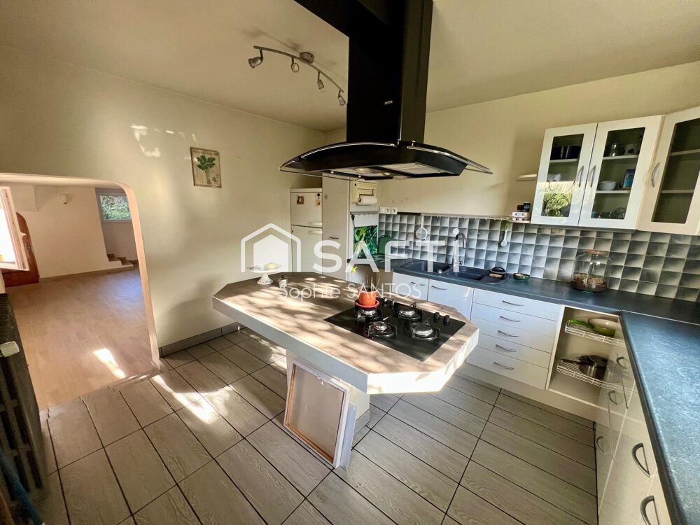Maison 107 m2 - 4/5 pièces - jardin - dépendances