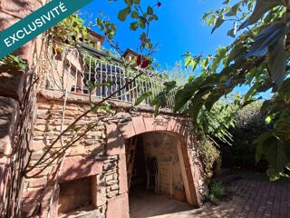 Vente Maison Idéalement située au cœur du village de Mayran à 9km de Rignac, 15mn des portes de Rodez et 35mn de Villefranche de Rouergue. Mayran