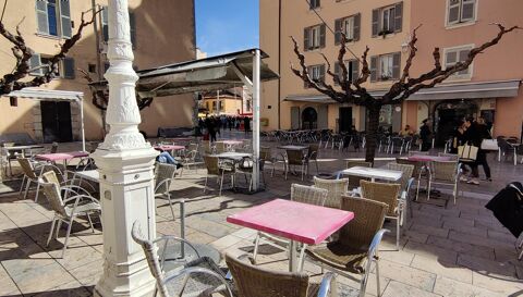 Bar-Café Terrasse Toulon  Gros potentiel à développer ! 253000 83000 Toulon