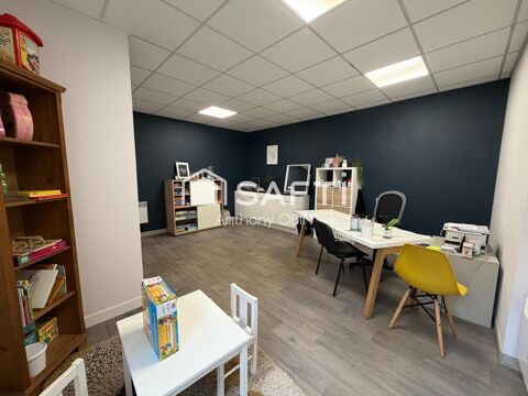 Local commerciale, salle d'attente, parking 814 59320 Hallennes-lez-haubourdin