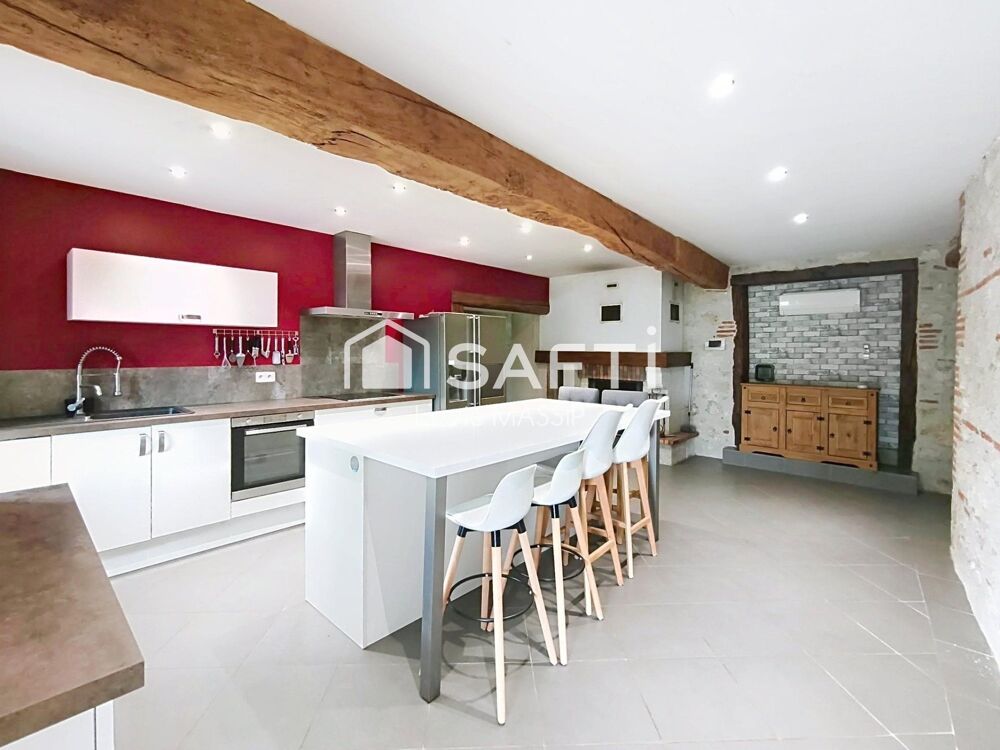 Vente Maison Maison corps de ferme avec grange et dépendances Layrac
