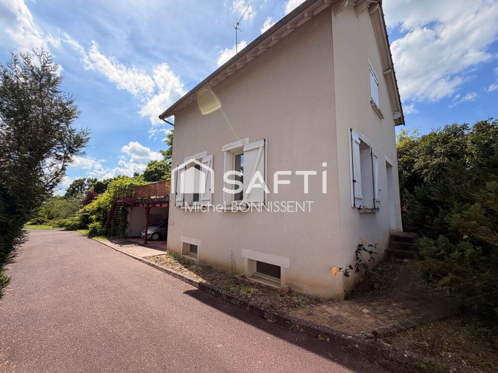 Vente Maison Propriété composée de deux habitations au coeur du village de Saint Doulchard Saint-doulchard