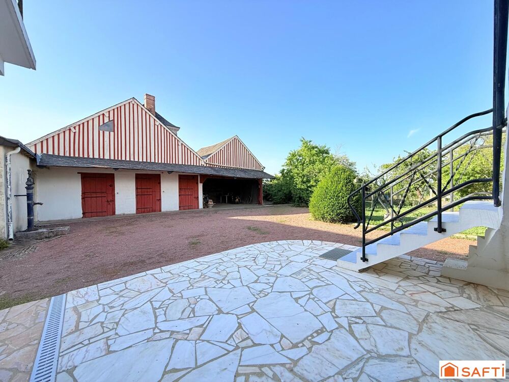 Vente Maison Maison atypique de bourg offrant de beaux volumes avec dépendances Sonzay