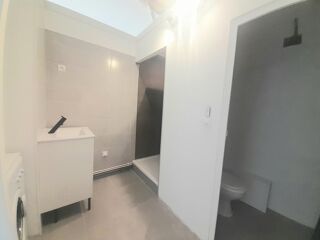  Immeuble � vendre 30 m�