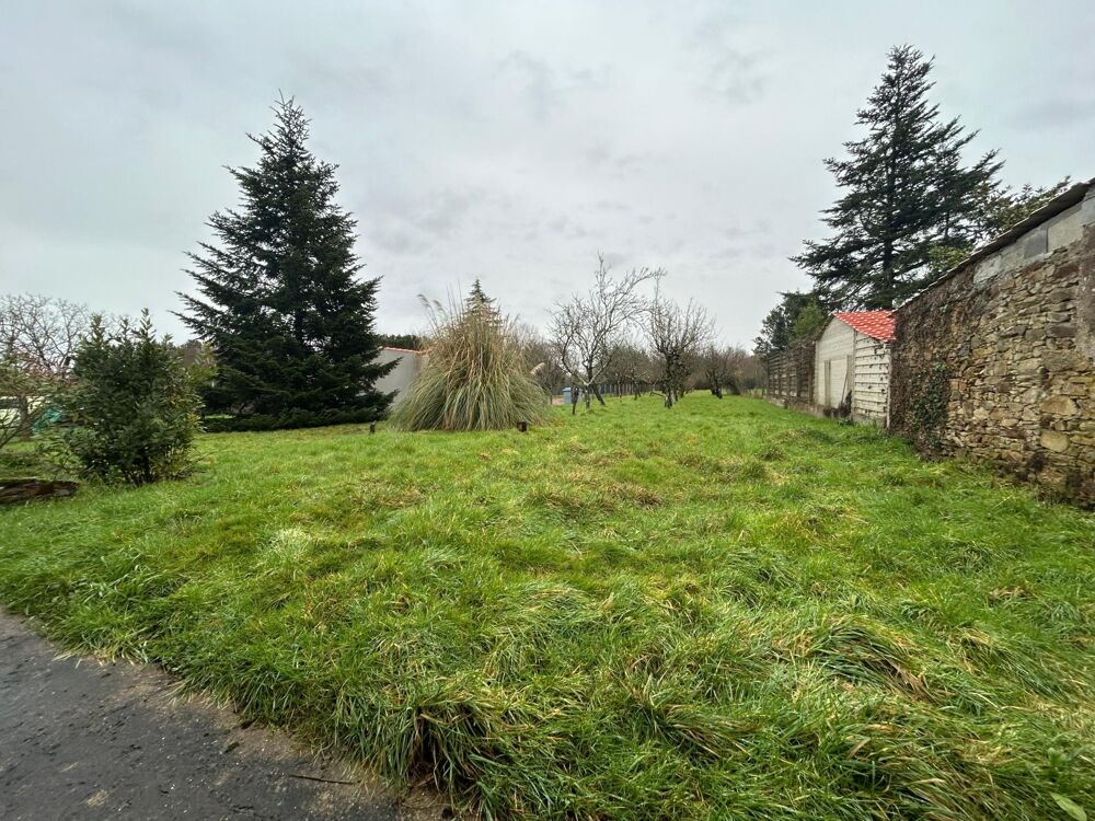 Vente Terrain Bouguenais, proche centre, terrain de 904 m² avec dépendance Bouguenais