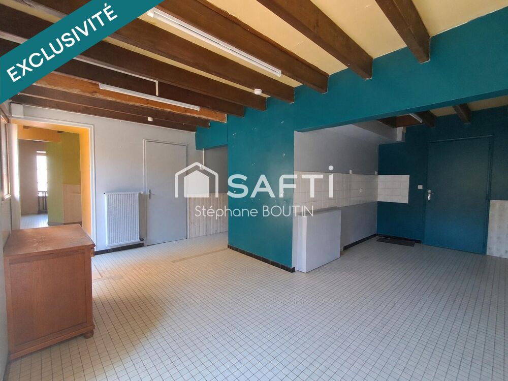 Maison familiale de 158 m²  4 chambres  Garage  Centre-bourg de Sigournais