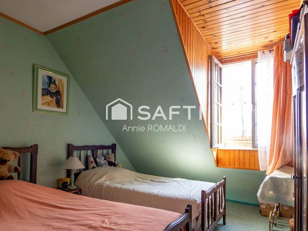 MAISON FAMILIALE DE 3 CHAMBRES DE 102m2 SUR UN TERRAIN DE 461m2 AVEC GARAGE