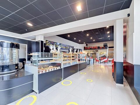   Hénin-Beaumont : local commercial de 563 m² en emplacement visibilité maximale 