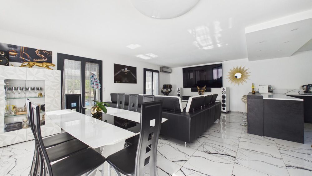 Vente Maison MÉDIS : MAISON 4 CHAMBRES AVEC PISCINE Medis