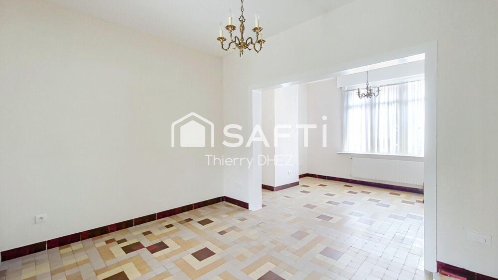 Vente Maison Maison familiale à fort potentiel dans un quartier recherché, proche gare et commodités – une opportunité rare à saisir ! Hazebrouck