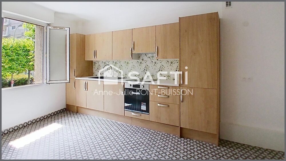 Vente Appartement Appartement refait à neuf Courbevoie