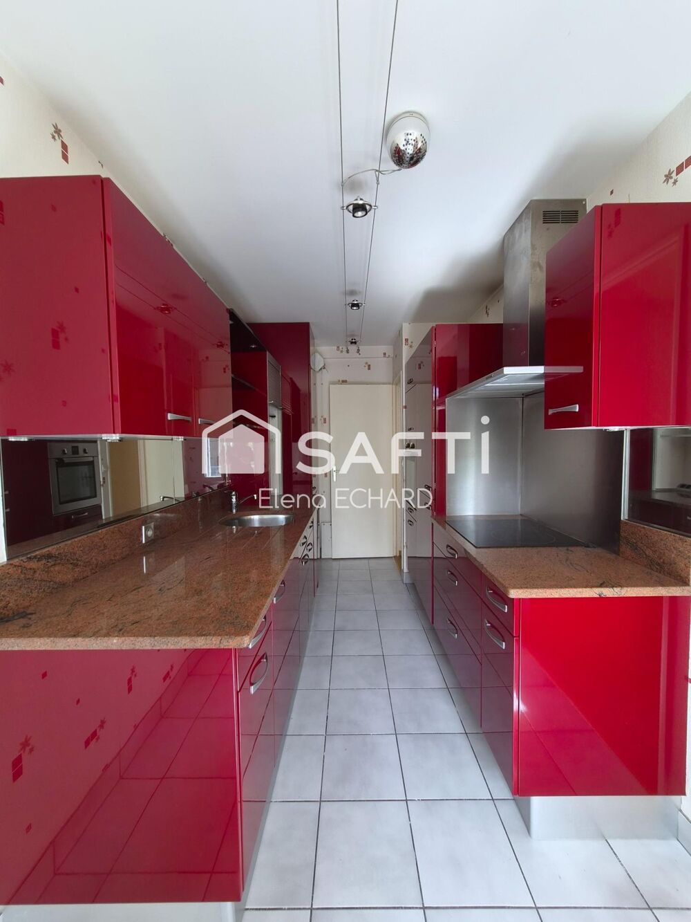 Vente Appartement Appartement 3 pièces de 65 m² avec balcons, box fermé et cave – À seulement 5 minutes de la gare Mantes-la-jolie
