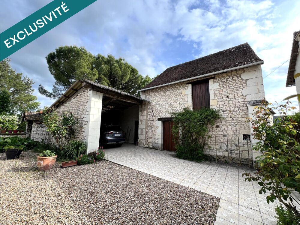 Fermette dans la campagne de la Celle-Saint-Avant